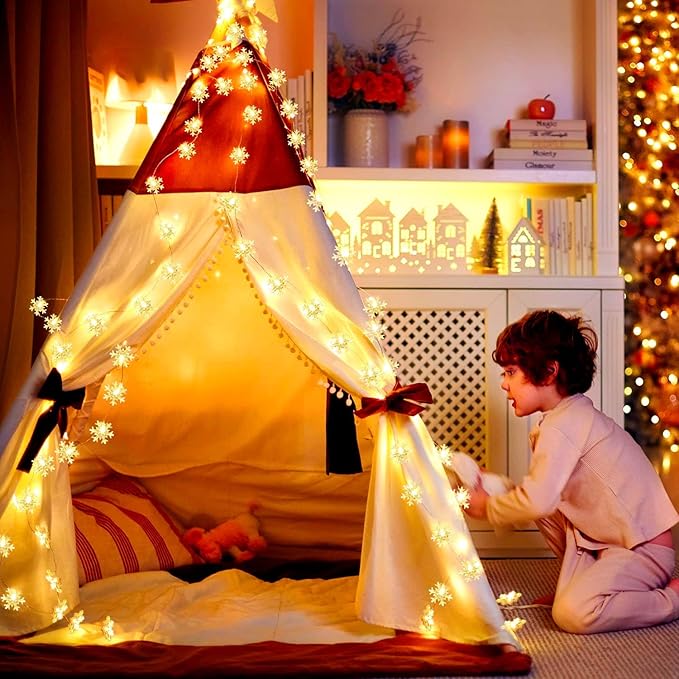 Waterproof Snowflake String Christmas Decoration Lights - Warm White